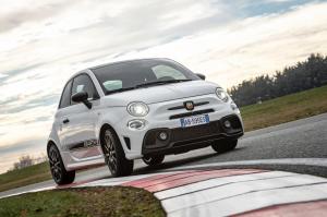 abarth-595-esseesse-my21-6