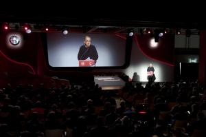 alfa-romeo-sauber-f1-team-2018-1