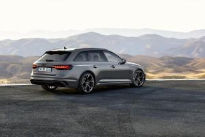 audi-rs4-avant-pack-competition-my22-10
