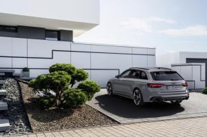 audi-rs4-avant-pack-competition-my22-18