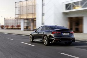 audi-rs5-sportback-pack-competition-my22-4