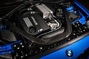 bmw-m2-cs-34