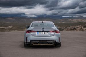 bmw-m4-csl-my22-100