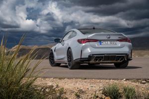 bmw-m4-csl-my22-105