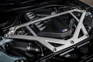 bmw-m4-csl-my22-30