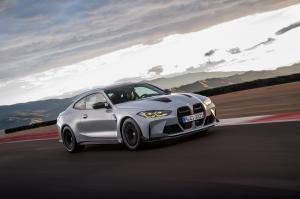 bmw-m4-csl-my22-47