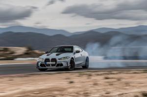 bmw-m4-csl-my22-66