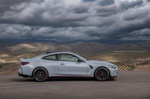 bmw-m4-csl-my22-93