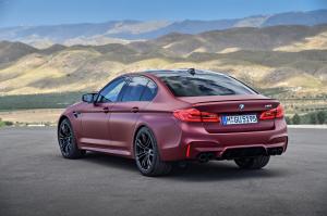 bmw-m5-f90-first-edition-2017-10