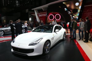 ferrari-gtc4-lusso-18