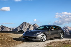 ferrari-gtc4-lusso-23