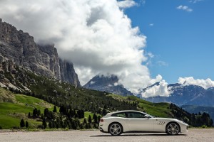 ferrari-gtc4-lusso-28