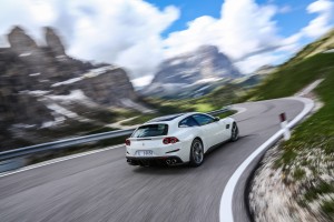 ferrari-gtc4-lusso-39