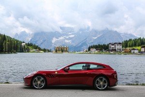 ferrari-gtc4-lusso-43