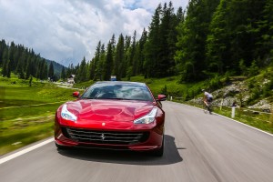 ferrari-gtc4-lusso-46