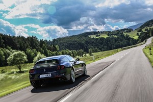 ferrari-gtc4-lusso-56