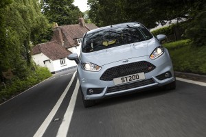 ford-fiesta-st200-34