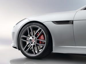 jaguar-f-type-r-coupe-1