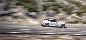 jaguar-f-type-r-coupe-8