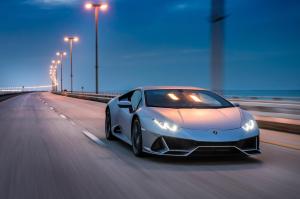 lamborghini-huracan-evo-42