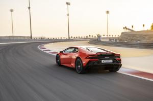 lamborghini-huracan-evo-51