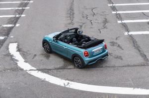 MINI Cabrio Édition Seaside-11