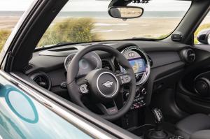 MINI Cabrio Édition Seaside-13