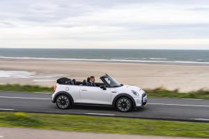 MINI Cabrio Édition Seaside-14