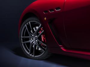 Large-12807-MaseratiGranTurismoMCMY18dettaglio3