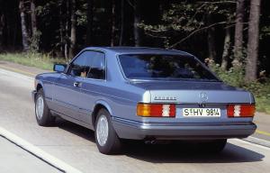 mercedes-benz-560-sec-w126-11