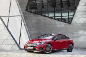 mercedes-benz-amg-eqe-43-23