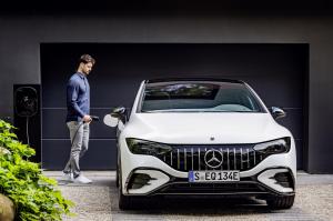 mercedes-benz-amg-eqe-53-18