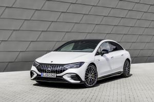 mercedes-benz-amg-eqe-53-24