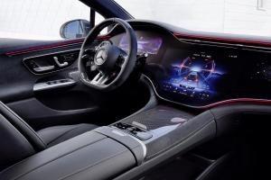 mercedes-benz-amg-eqe-53-34
