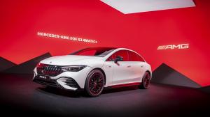 mercedes-benz-amg-eqe-53-39