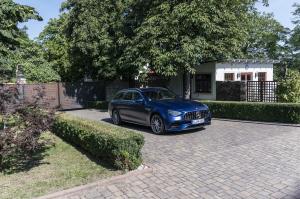mercedes-benz-e63s-amg-stationwagon-s213-fl-36