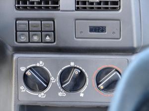 peugeot-309-gti16-35