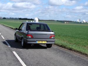 peugeot-309-gti16-64