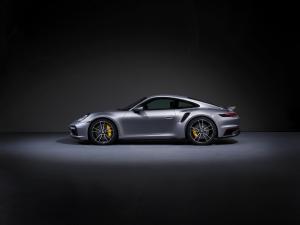 porsche-911-turbo-s-992-10