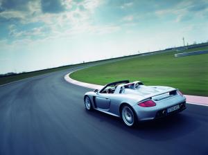 porsche-carrera-gt-v10-105