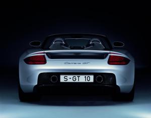 porsche-carrera-gt-v10-2