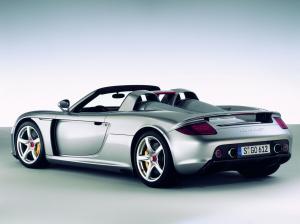 porsche-carrera-gt-v10-32