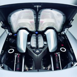 porsche-carrera-gt-v10-37
