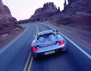 porsche-carrera-gt-v10-58