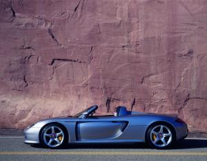porsche-carrera-gt-v10-63