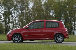 renault-clio-rs-trophy-1