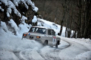 renault-8-gordini-1300-r1135-9 (1)