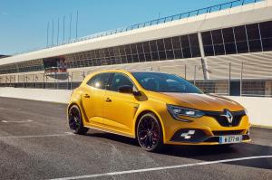 renault-megane-4-rs-chassis-cup-10