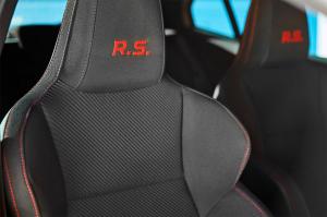 renault-megane-4-rs-chassis-cup-4