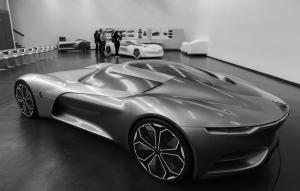 renault-trezor-concept-car-96